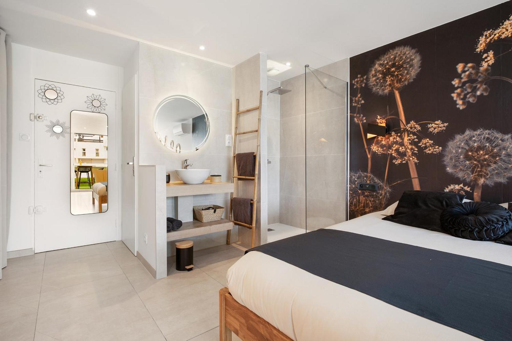 Addict Heliopolis Apartment Agde Exterior photo
